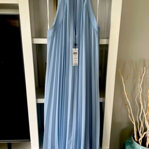 Ladies pleated dress size S BCBG light blue